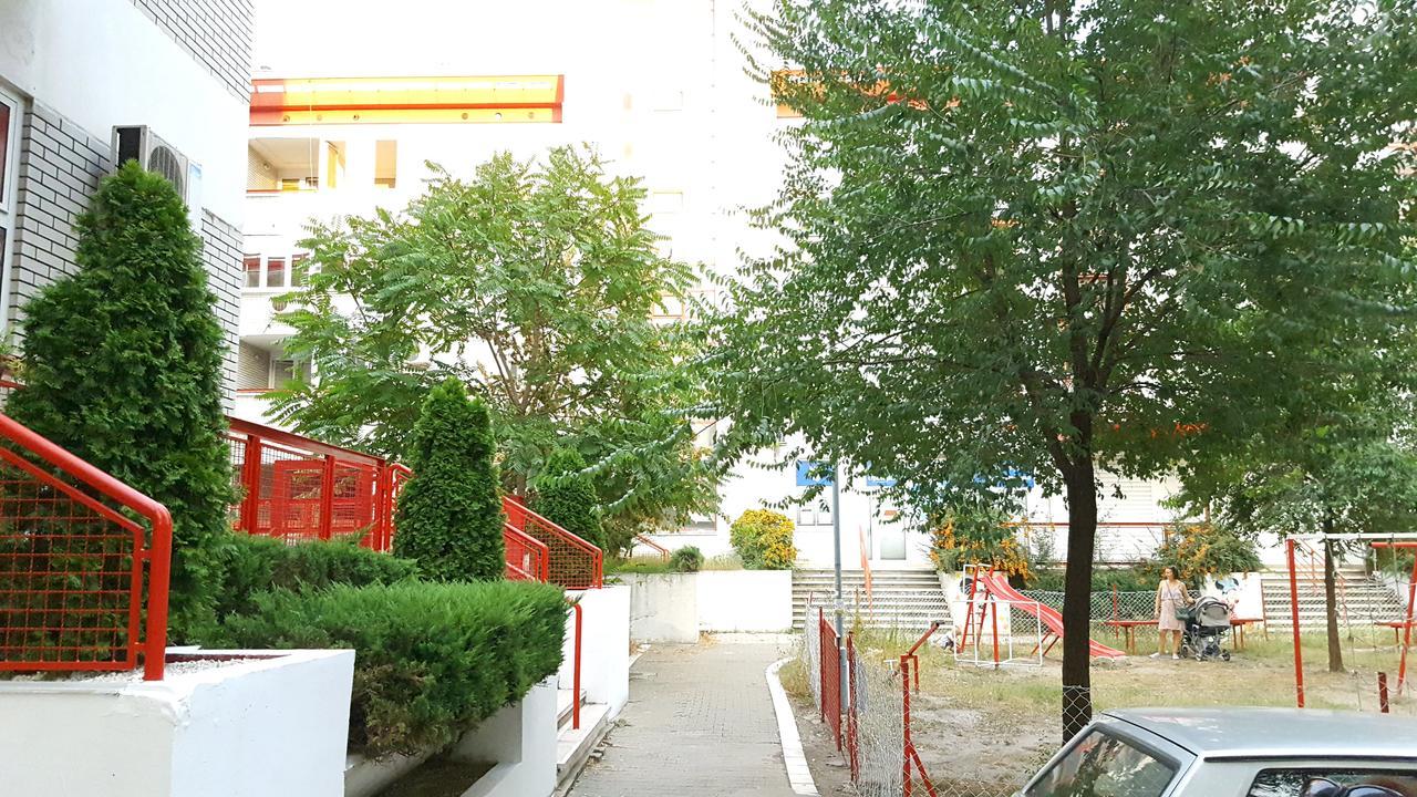 Arena Relax Apartman Belgrado Exterior foto