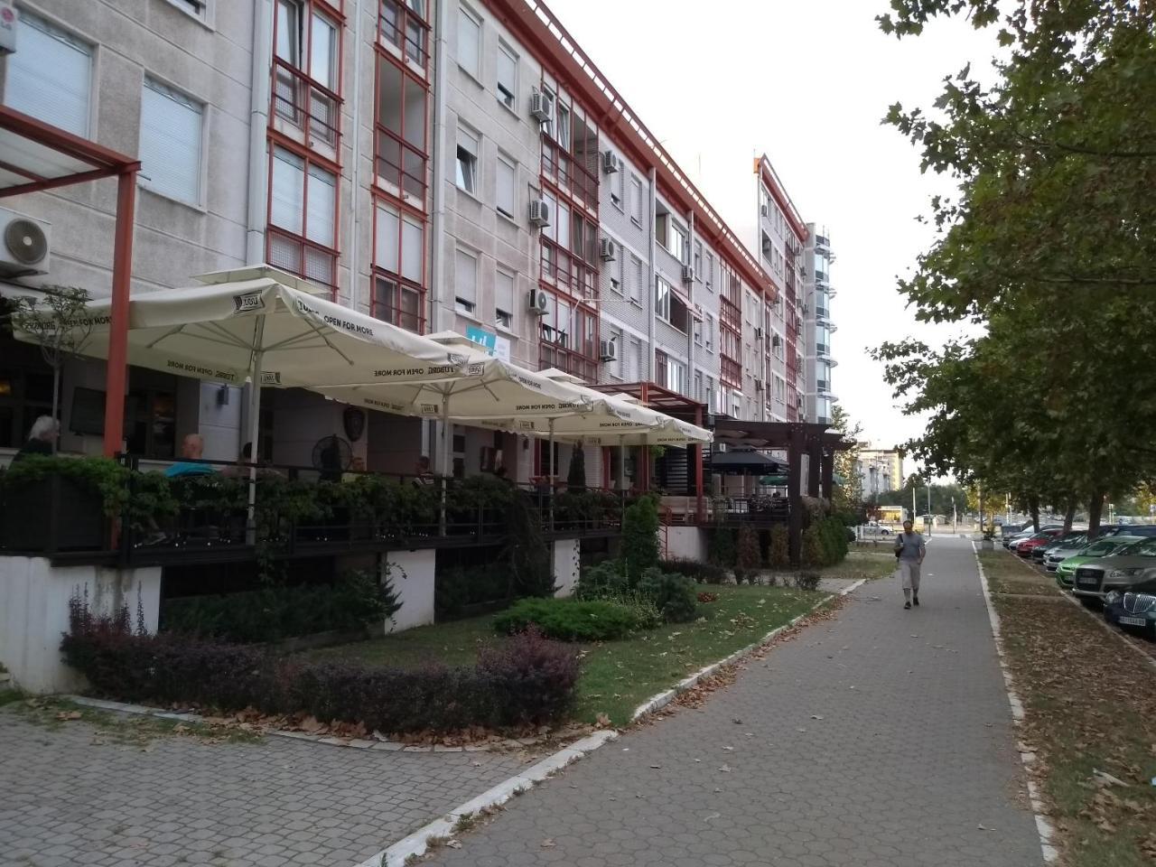 Arena Relax Apartman Belgrado Exterior foto