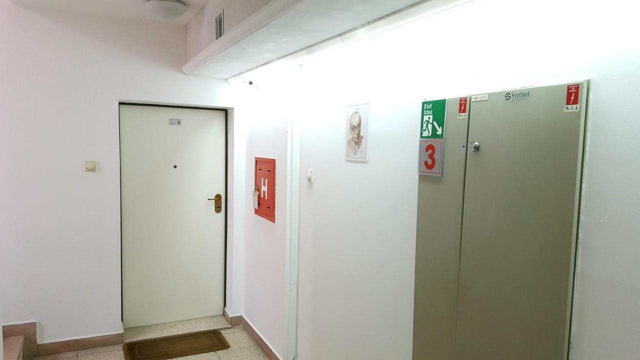 Arena Relax Apartman Belgrado Exterior foto